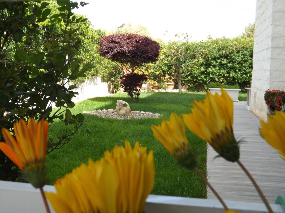 Bed and Breakfast La Dimora Di Nto Villaggio Azzurro Exterior foto
